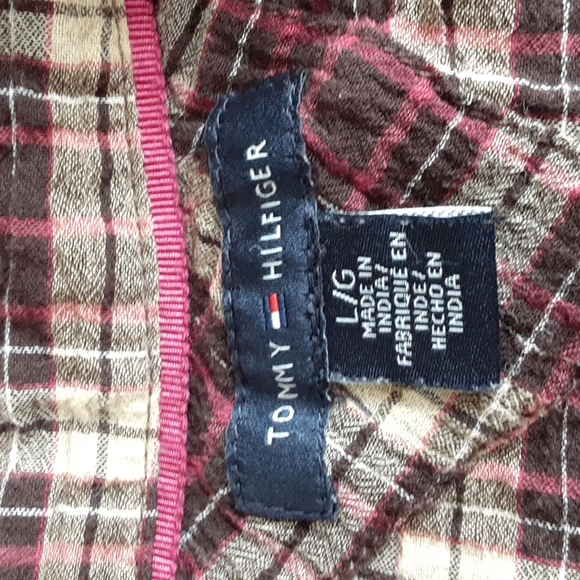 Tommy Hilfiger plaid button down long sleeved blouse - Picture 10 of 14
